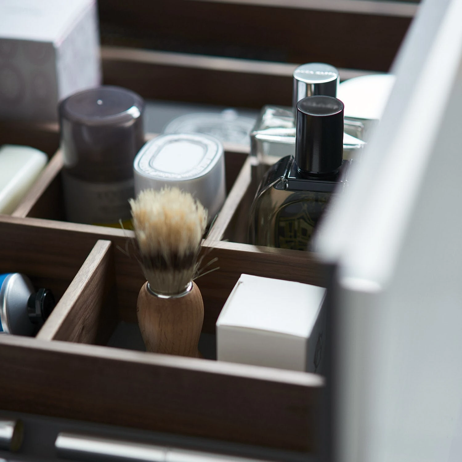 Duravit L-Cube Konsolenwaschtischunterbau Mit 4 Auszügen, 122 X 55 Cm, Für Waschtisch Rechts, Mit Zusatzmodul "G" 6 Duravit L-Cube Konsolenwaschtischunterbau Mit 4 Auszügen, 122 X 55 Cm, Für Waschtisch Rechts, Mit Zusatzmodul "G" – Bild 4