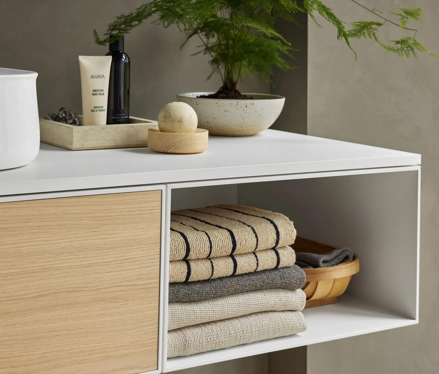 Duravit Zencha Konsolenwaschtischunterbau Mit Zwei Ausschnitten 160 X 44,2 Cm, 4 Auszüge, Mit Zusatzmodul "H" 11 Duravit Zencha Konsolenwaschtischunterbau Mit Zwei Ausschnitten 160 X 44,2 Cm, 4 Auszüge, Mit Zusatzmodul "H" – Bild 9