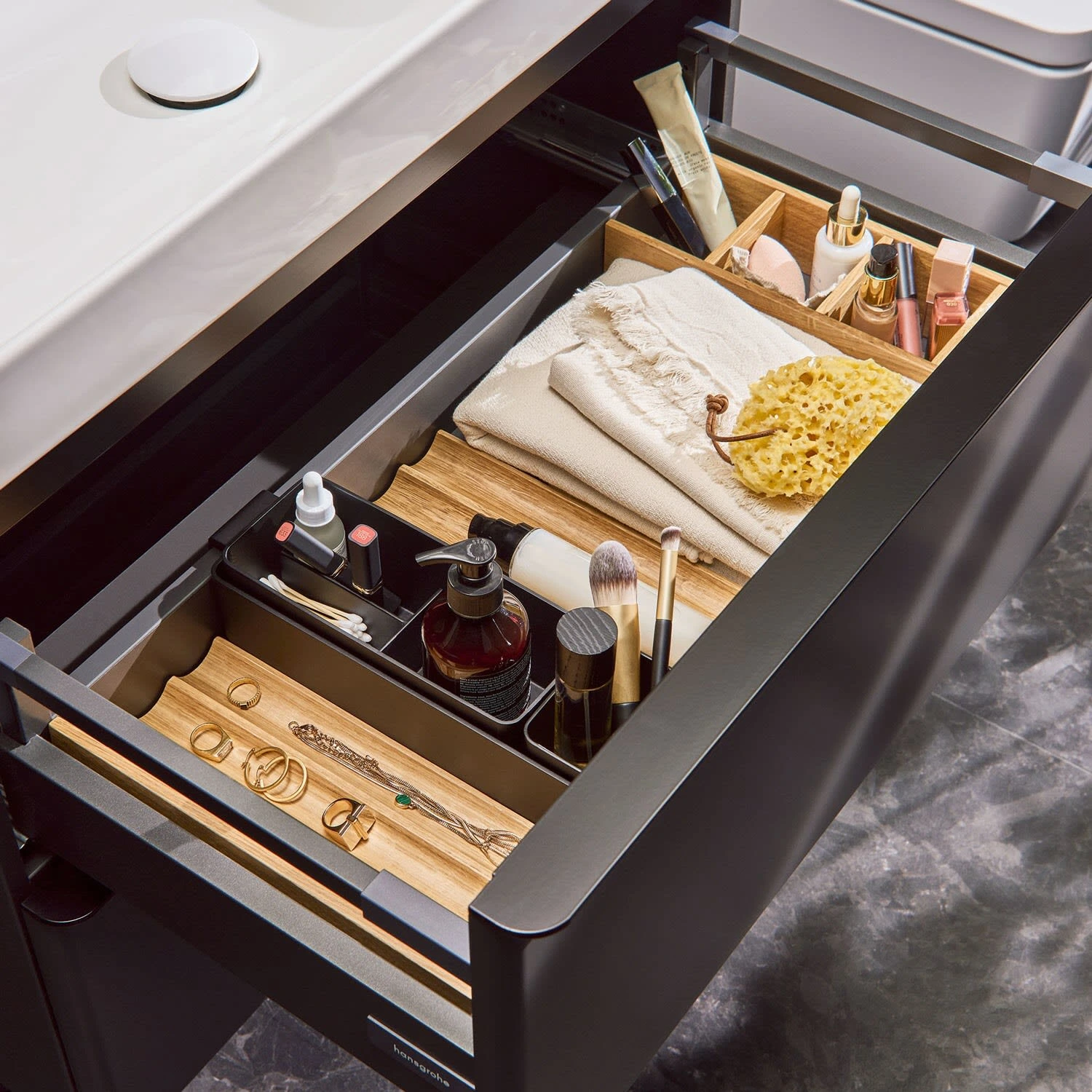 Hansgrohe IntraStoris Schubkasteninneinteilung Set 340 Für Waschtischschrank 118 Cm Breit 6 Hansgrohe IntraStoris Schubkasteninneinteilung Set 340 Für Waschtischschrank 118 Cm Breit – Bild 4