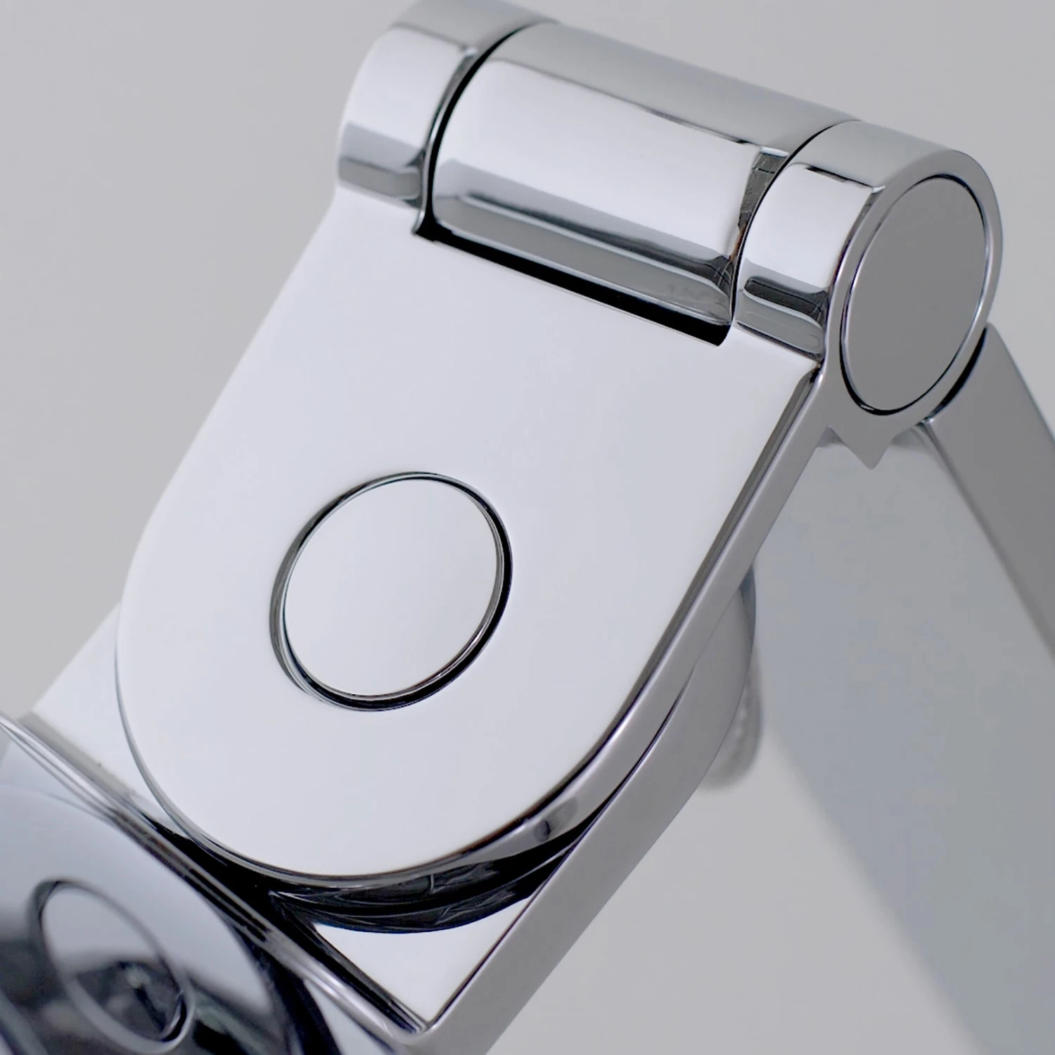 Keuco ILook-move Kosmetikspiegel, Rund Mit 5-fach Vergrößerung, LED Beleuchtung, Wandmodell 7 Keuco ILook-move Kosmetikspiegel, Rund Mit 5-fach Vergrößerung, LED Beleuchtung, Wandmodell – Bild 5