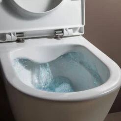 LAUFEN Pro Wand-WC Compact Spülrandlos Inkl. WC-Sitz -Badwelt Verkauf hersteller laufen pro wcs wand compact 2994821