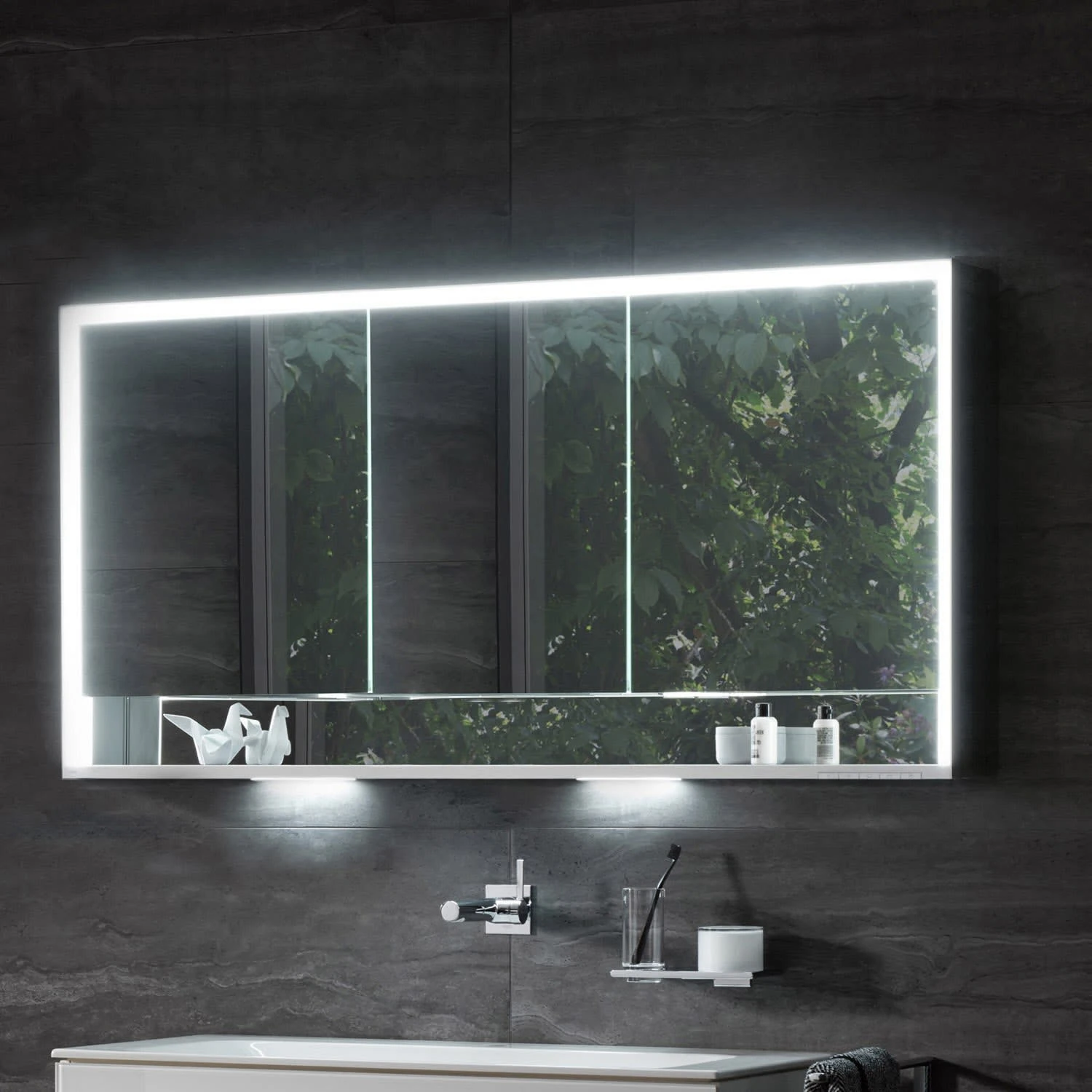 Keuco Royal Lumos Unterputz-Spiegelschrank 120 X 73,5 Cm Mit Spiegelheizung, LED-Beleuchtung, 3 Türen 5 Keuco Royal Lumos Unterputz-Spiegelschrank 120 X 73,5 Cm Mit Spiegelheizung, LED-Beleuchtung, 3 Türen – Bild 3