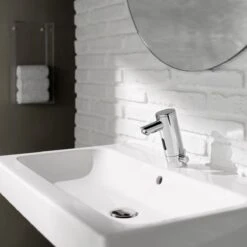 Schell PURIS Elektronische Waschtisch-Armatur E ND-M 12 Schell PURIS Elektronische Waschtisch-Armatur E ND-M -Badwelt Verkauf schell waschtischarmaturen puris elektronische nd 6922160