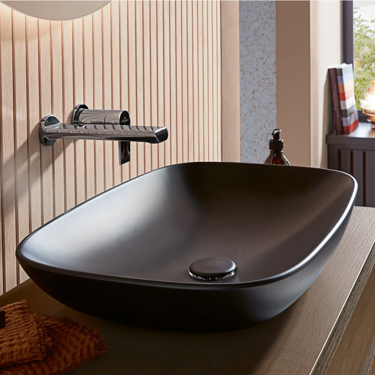 Villeroy & Boch Loop & Friends Aufsatzwaschtisch 62 X 42 Cm Ohne Überlauf 4 Villeroy & Boch Loop & Friends Aufsatzwaschtisch 62 X 42 Cm Ohne Überlauf – Bild 2