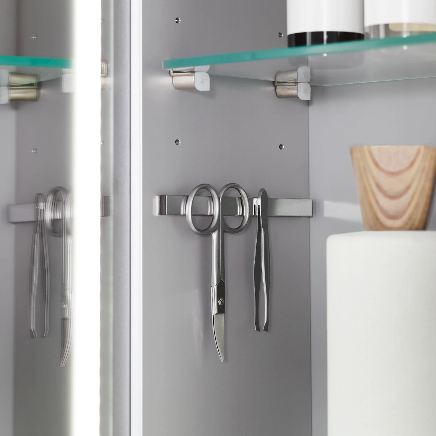 Villeroy & Boch Subway 2.0 Waschtisch-Kombination 80 Cm Mit 2 Auszügen Und Spiegelschrank My View 14 9 Villeroy & Boch Subway 2.0 Waschtisch-Kombination 80 Cm Mit 2 Auszügen Und Spiegelschrank My View 14 – Bild 7