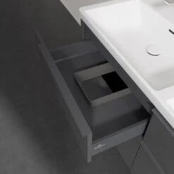 Villeroy & Boch Subway 3.0 Badmöbel-Set 130 Cm, Griff In Möbelfarbe, 4 Auszüge, Doppelwaschtisch 9 Villeroy & Boch Subway 3.0 Badmöbel-Set 130 Cm, Griff In Möbelfarbe, 4 Auszüge, Doppelwaschtisch -Badwelt Verkauf villeroy boch alle kollektionen subway 3 detail7 10377581